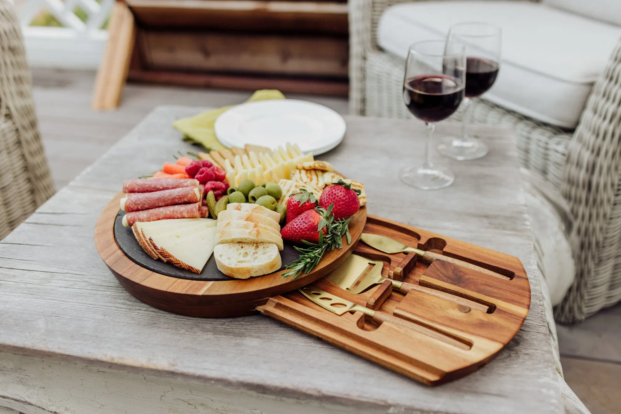 Columbus Blue Jackets - Insignia Acacia and Slate Serving Board with Cheese Tools