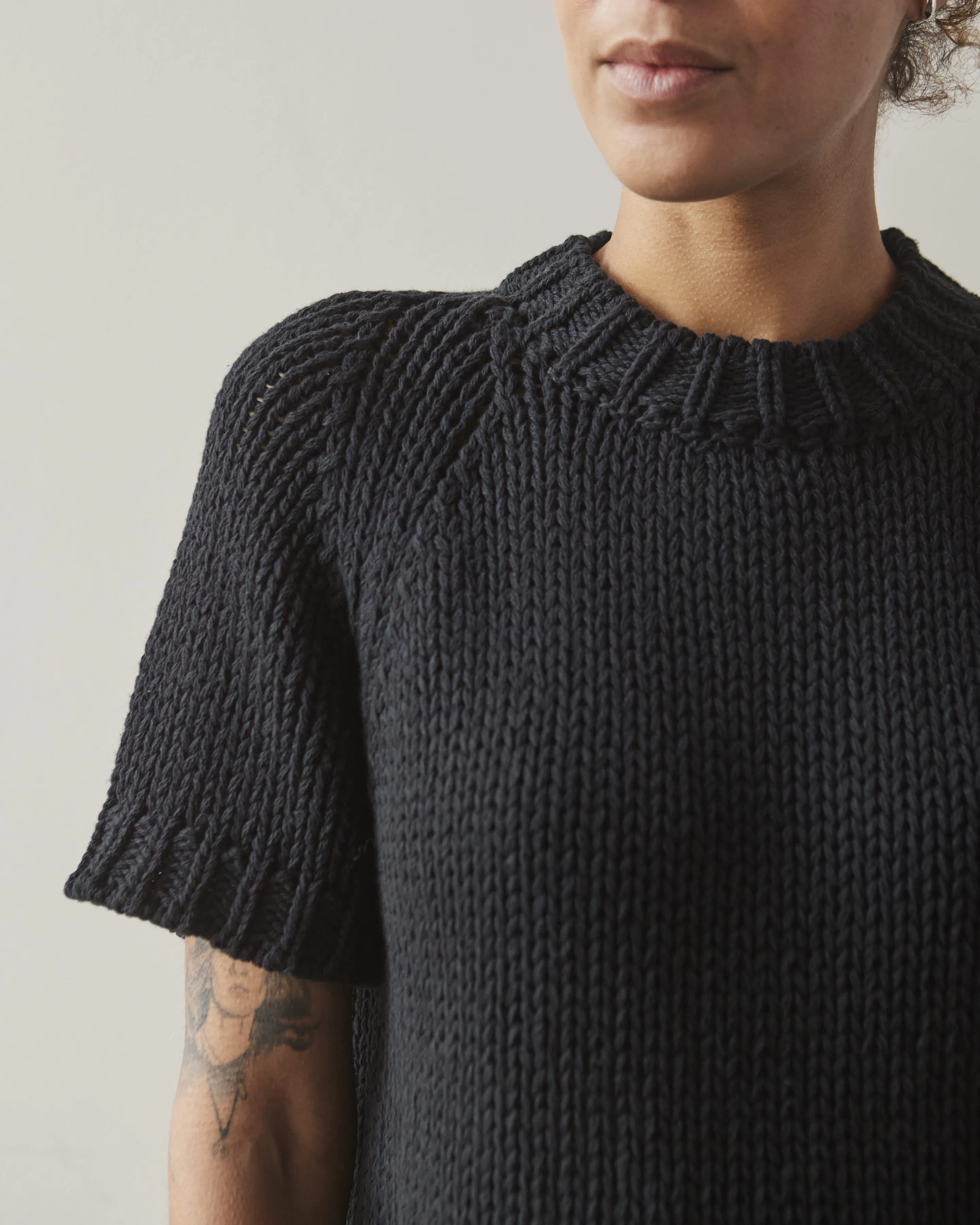 Cordera Cropped SS Sweater, Black