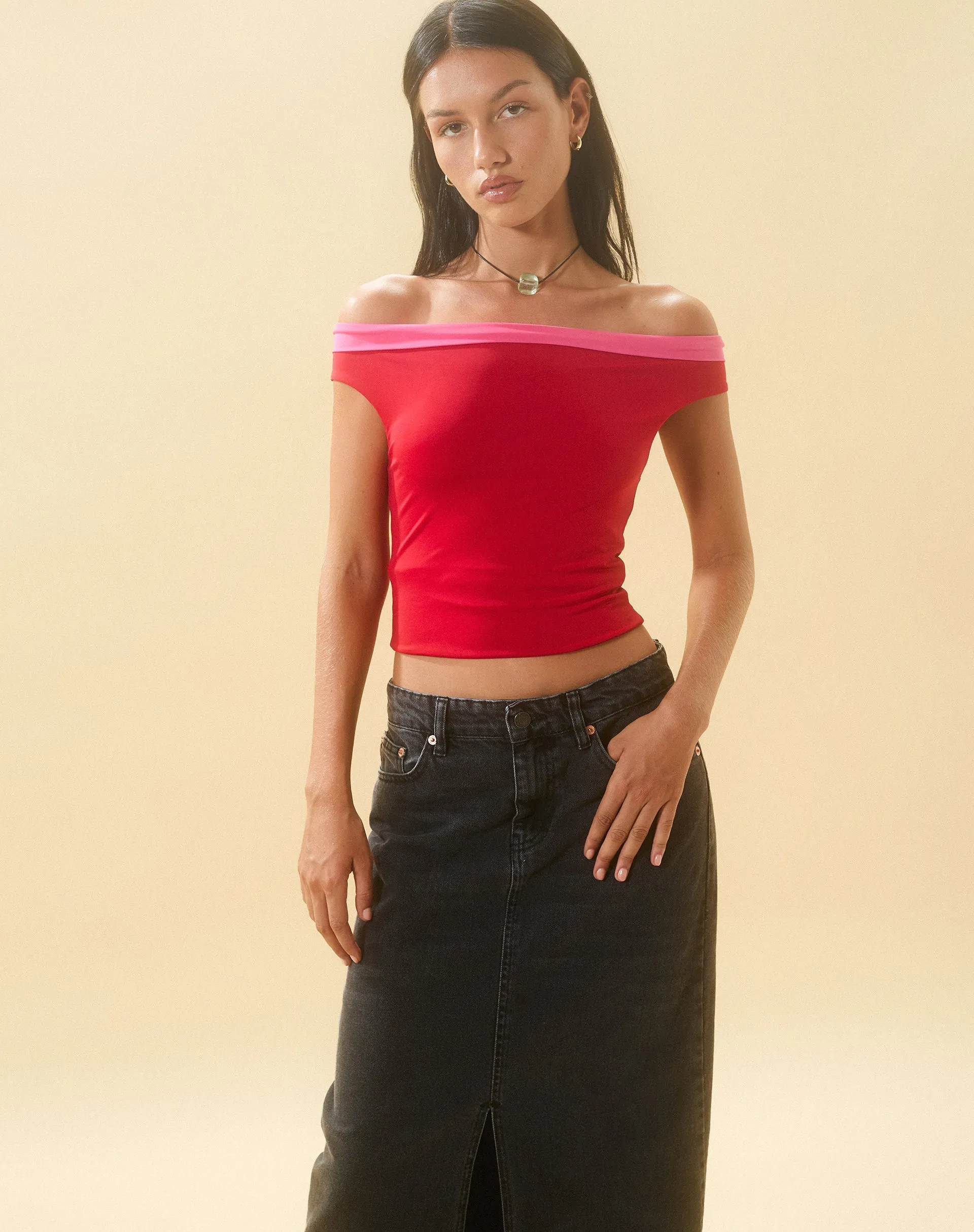 Halle Bardot Top in Red Pink