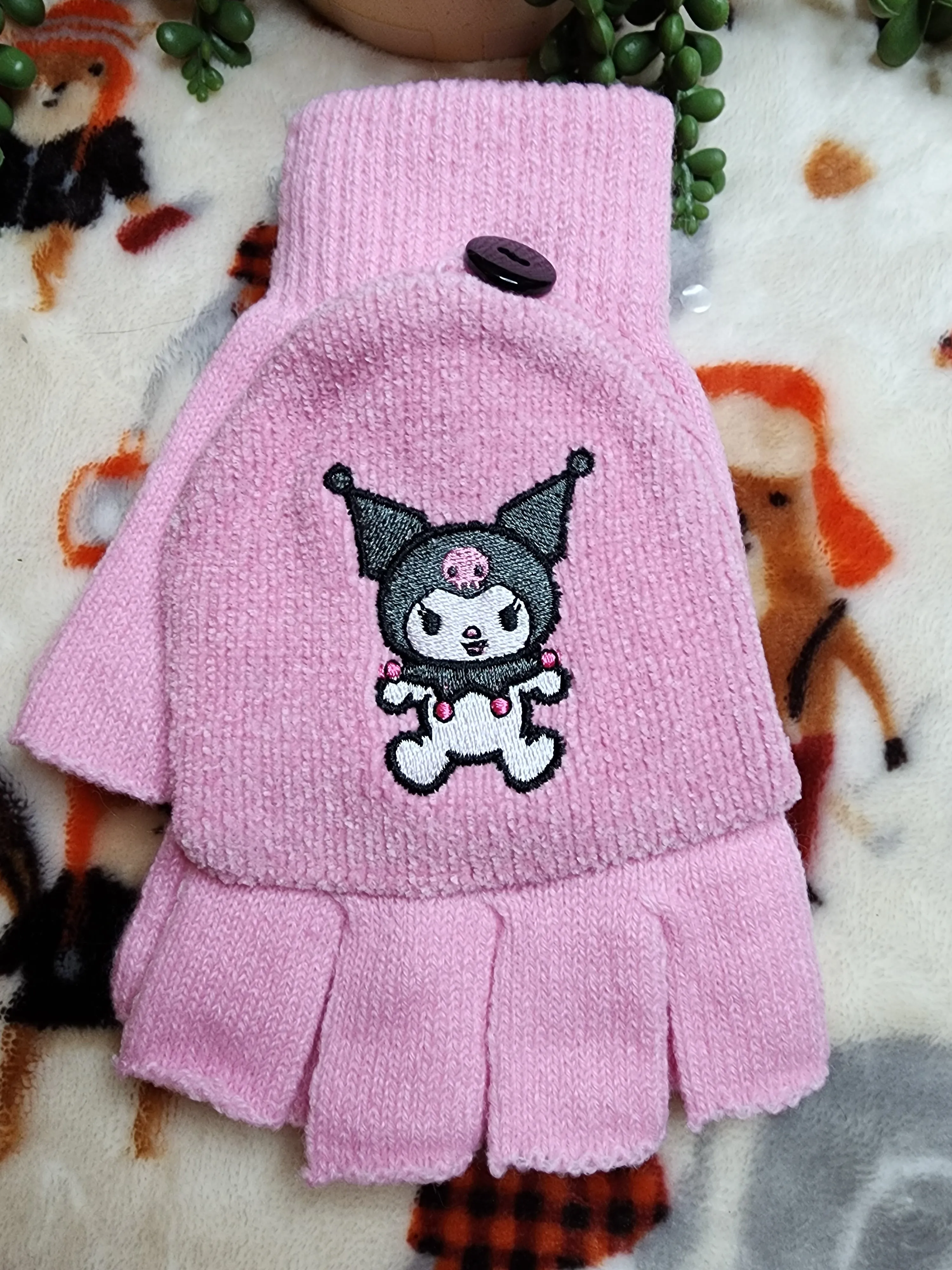 Hello Kitty Kuromi mitten/gloves