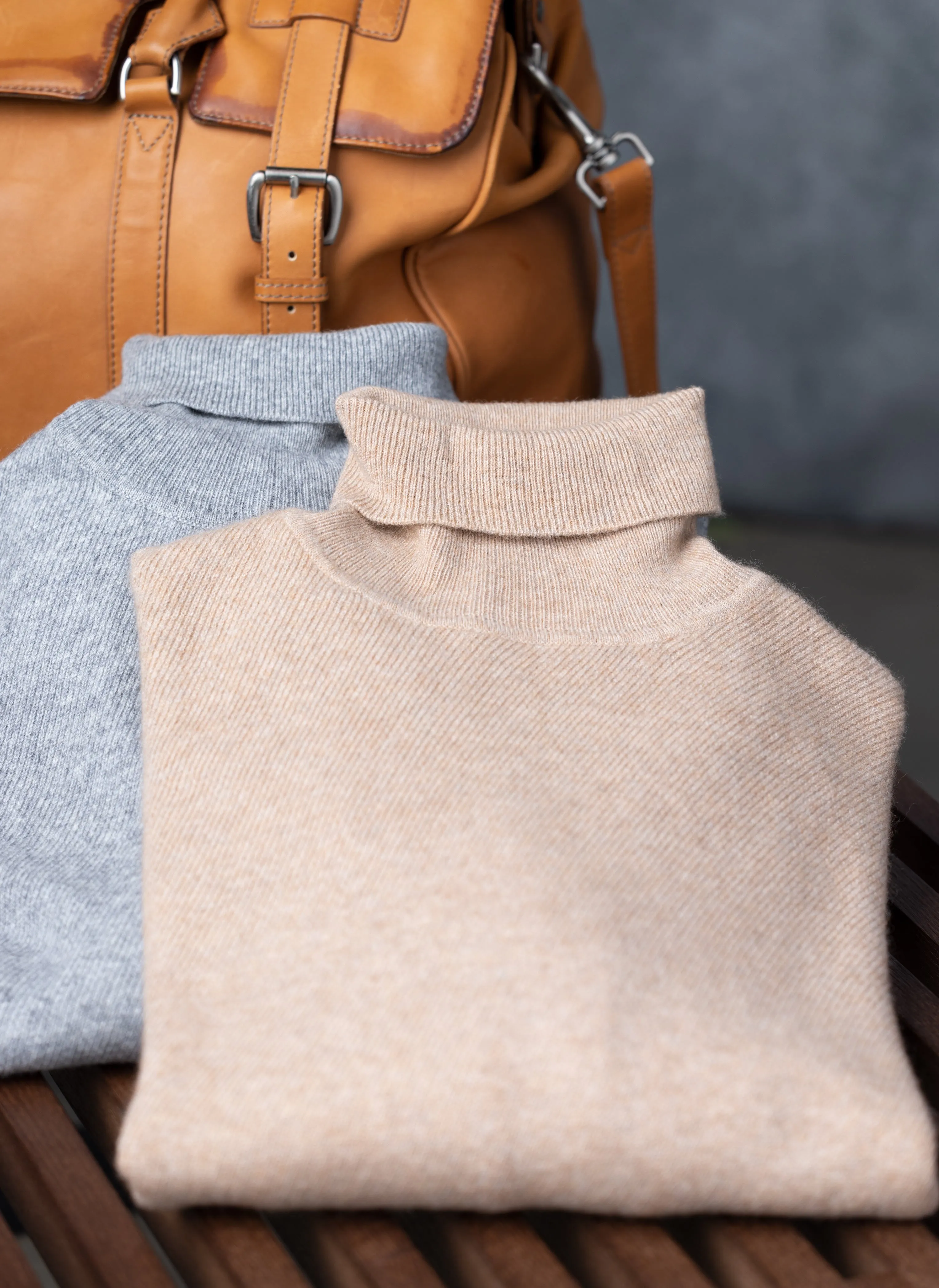 Men's St. Moritz Turtleneck Sweater in Sand