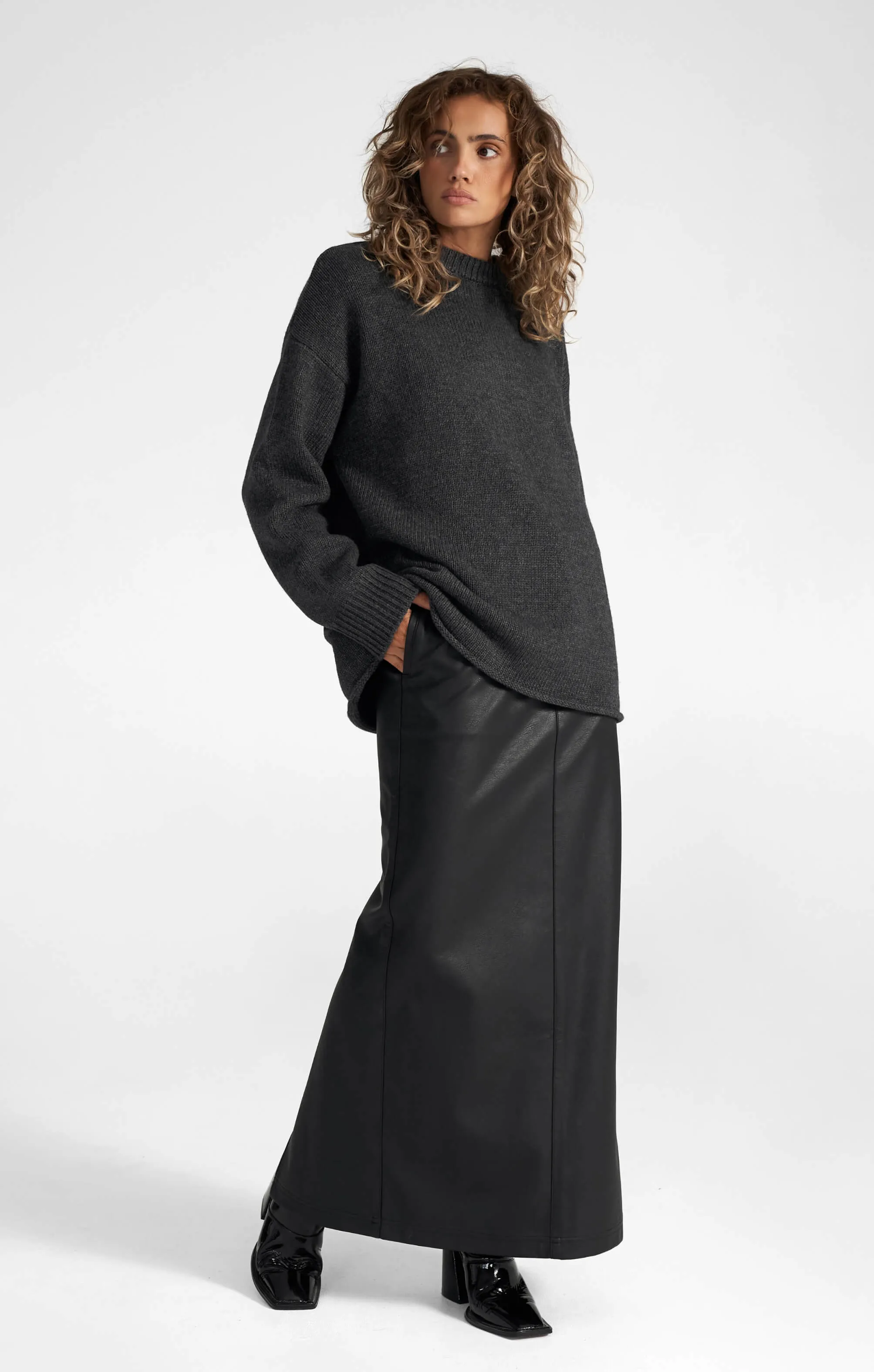 THE HEAVY KNIT LONG - CHARCOAL